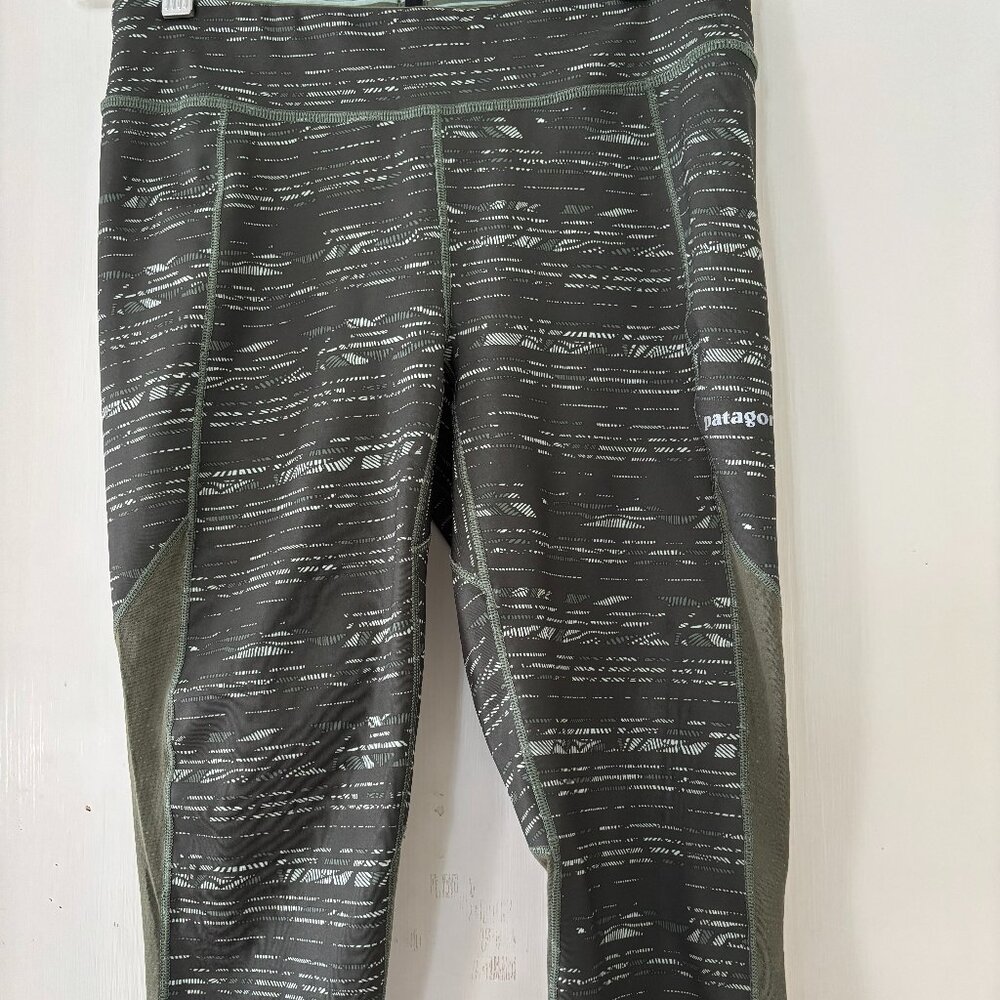 Barely Worn: Athletic Leggings